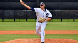 Thompson bring his talent back to his home state Texas